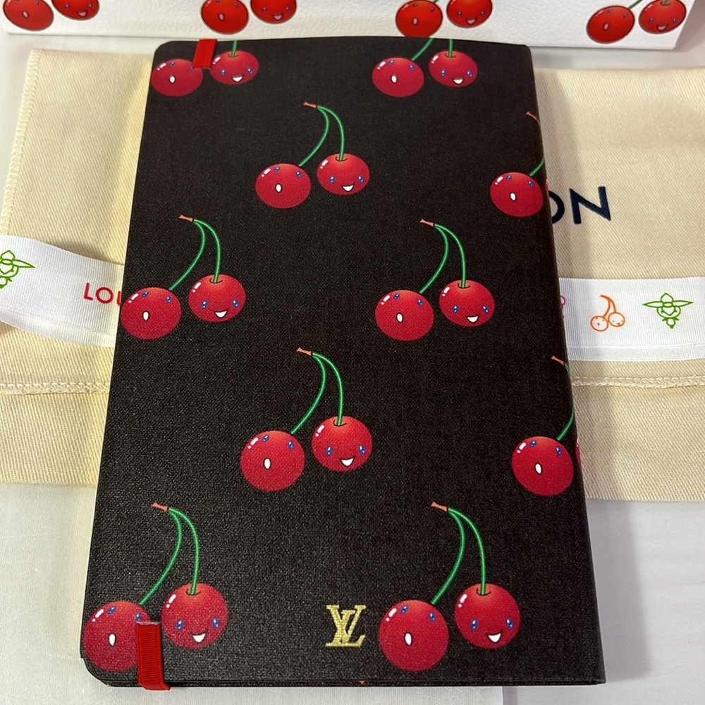 Louis Vuitton X Murakami 2025 Cerises Cherry Jane Notebook - Picture 4 of 8